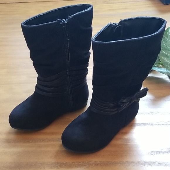 Jumping Beans Toddler Faux Suede Boots - Picture 2 of 6